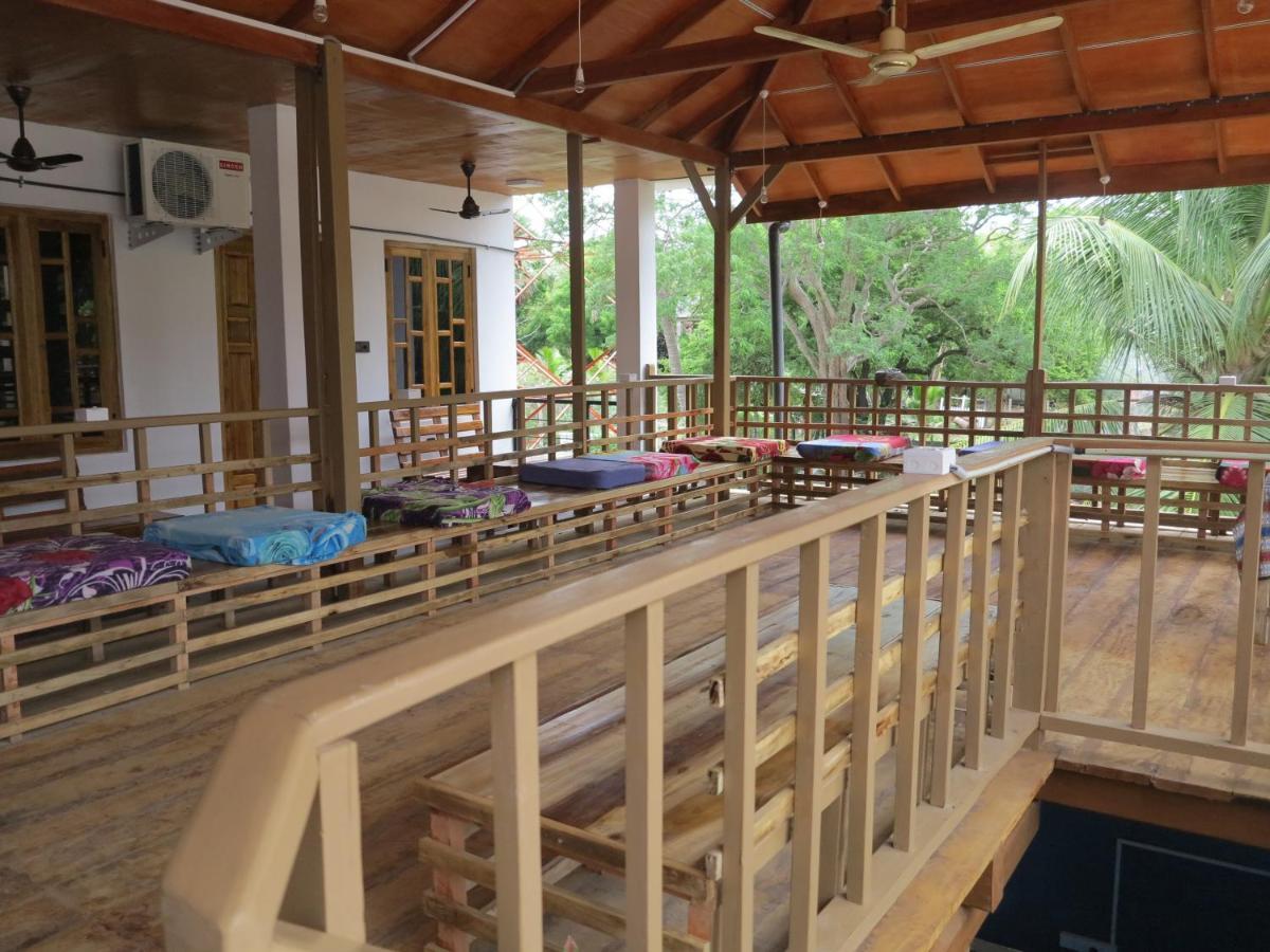 Resort Hankaanaa- Stay No Work Pottuvil Exteriér fotografie